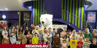 Новогодняя елка для особенных детей прошла в кинотеатре Серпухова - Regions.Ru