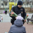 Патрульно-постовая служба полиции «Цветочным патрулем» прошла по улицам Серпухова - Smitanka.Ru