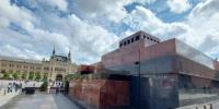 На Красной площади в Москве наблюдается аномальный наплыв посетителей - Smitanka.Ru