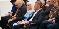 Решение вопросов на месте: в Серпухове обсудили проблемы здравоохранения с жителями - Regions.Ru