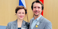 Семейное счастье — это круглосуточно: многодетную семью из Серпухова наградили Орденом «Родительской славы» - Regions.Ru